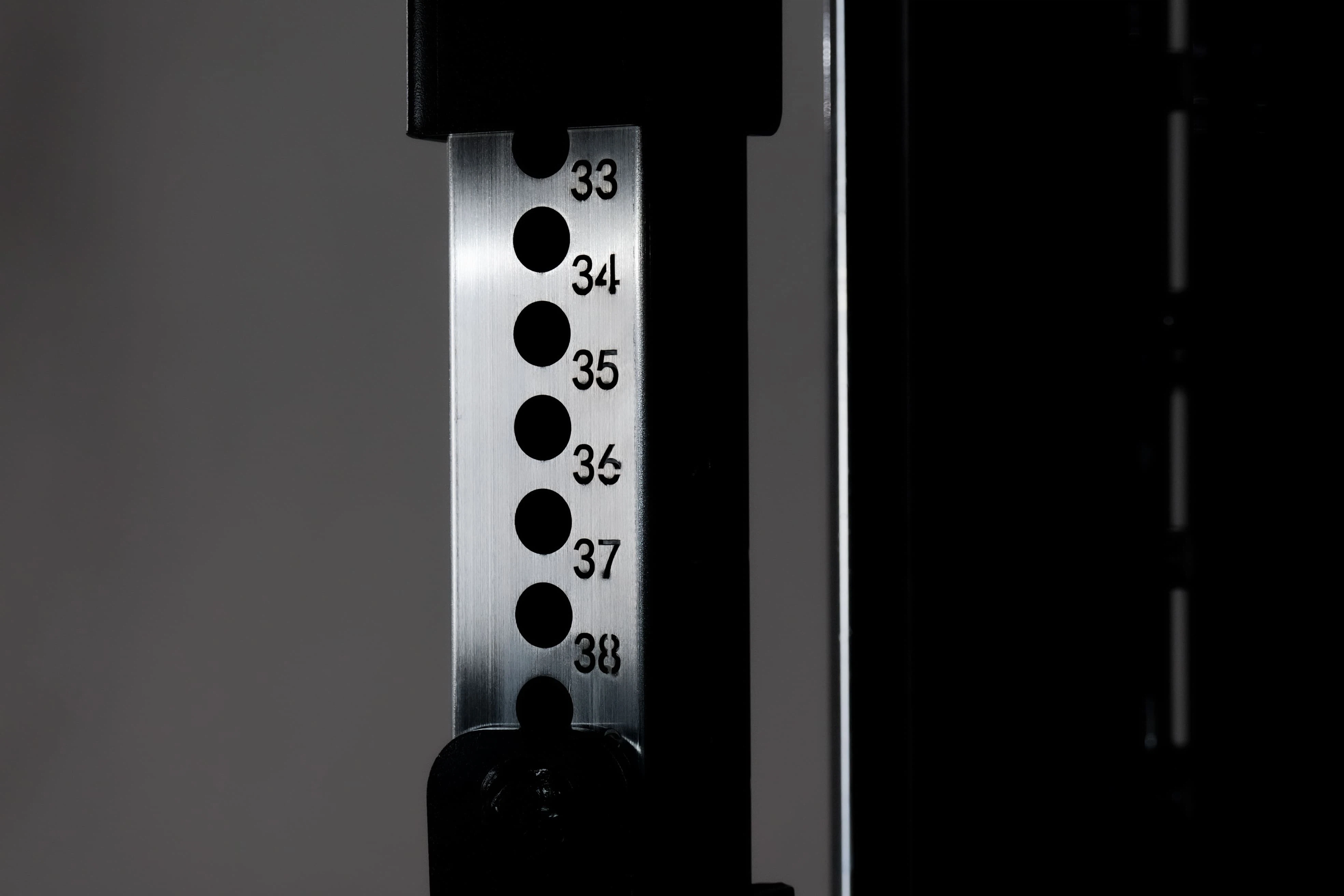 R160 HALF RACK - ハーフラック - レボルワン公式サイト
